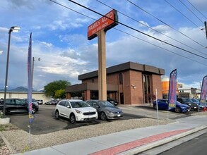1735 S 300 W, Salt Lake City, UT à louer Photo intérieure– Image 2 sur 8