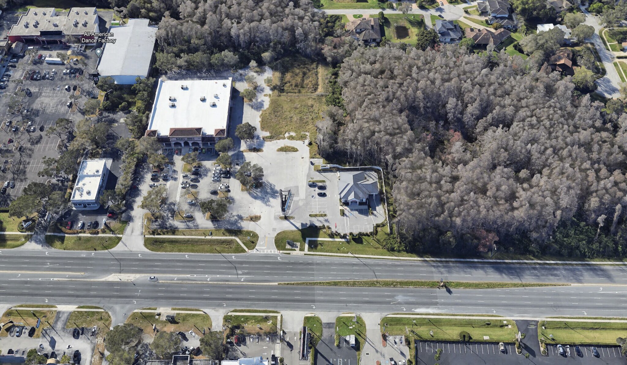 11810 N Dale Mabry Hwy, Tampa, FL à louer Aérien– Image 1 sur 6