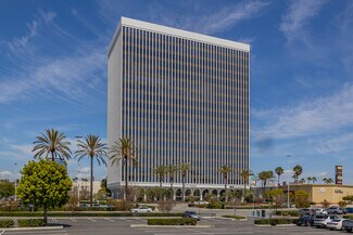 Plus de détails pour 1 City Blvd W, Orange, CA - Bureau à louer