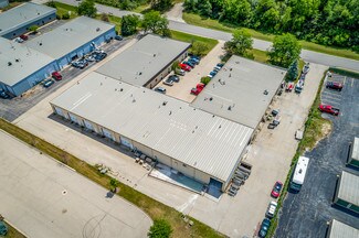 Plus de détails pour 2404 Spring Ridge Rd, Spring Grove, IL - Industriel/Logistique à louer