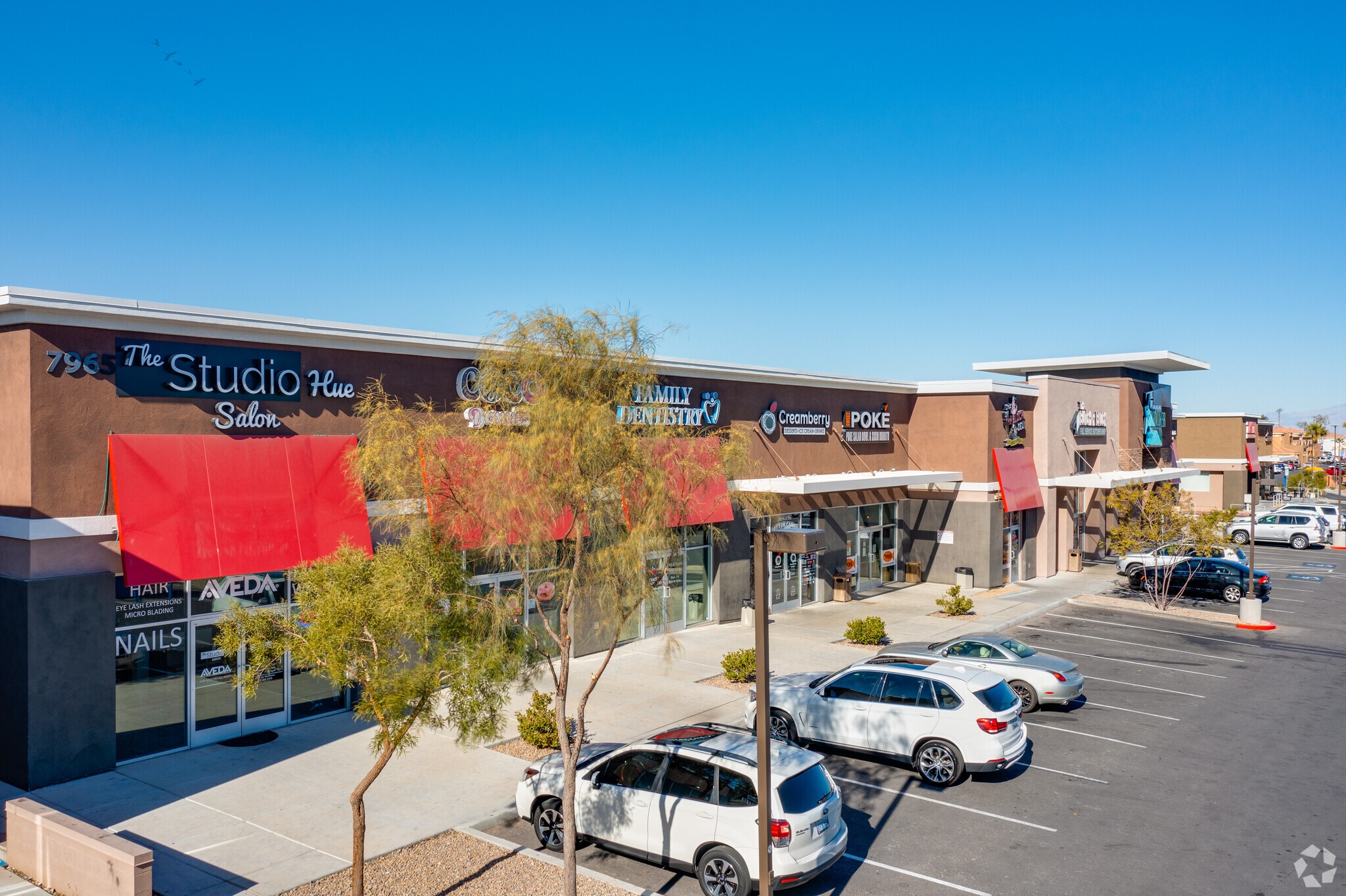7965 S Rainbow Blvd, Las Vegas, NV à louer Photo principale– Image 1 sur 4