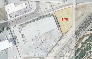 Plus de détails pour 8024 3rd St, Highland, CA - Terrain à vendre