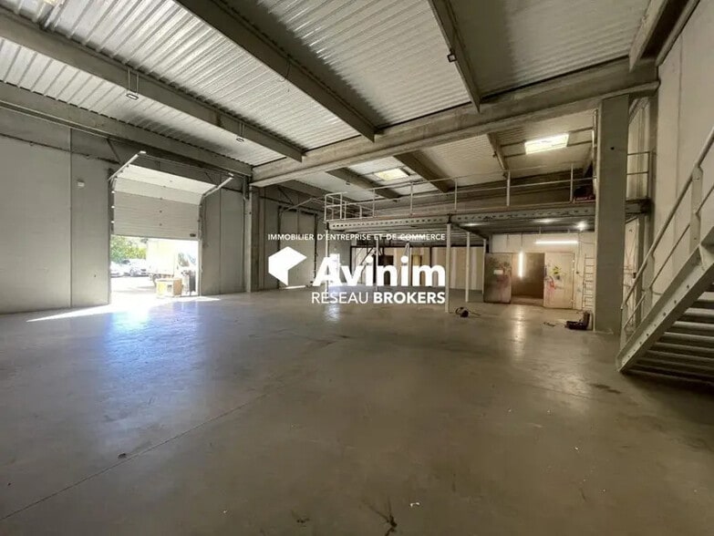 Industriel/Logistique dans Pertuis à vendre - Photo intérieure – Image 2 sur 6