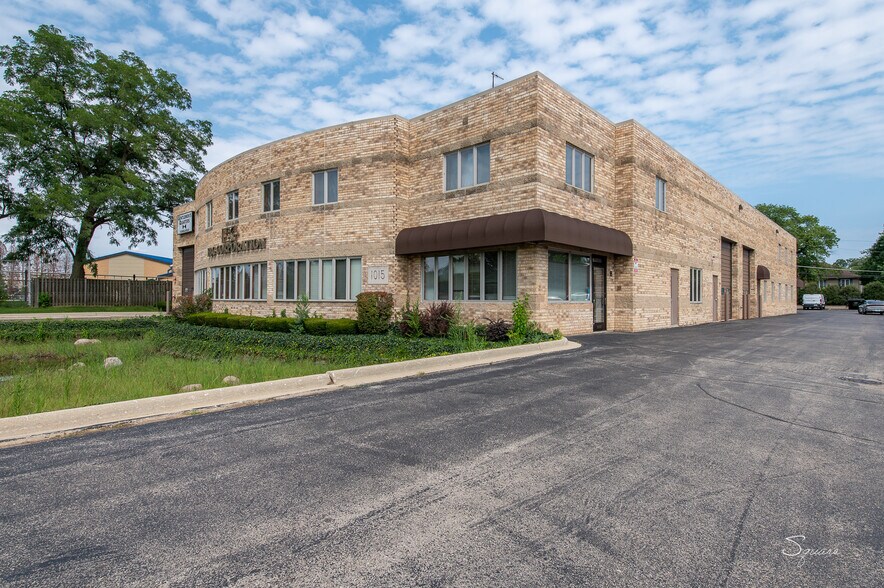 1015 S Route 83, Elmhurst, IL à louer - Photo de l’immeuble – Image 2 sur 11