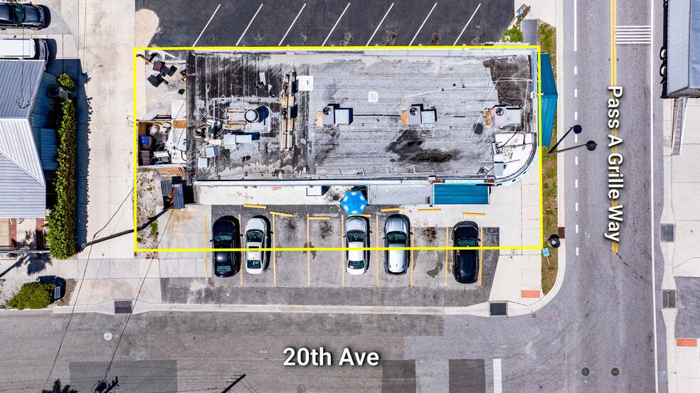 2000 Pass a Grille Way, Saint Pete Beach, FL à vendre - Aérien – Image 3 sur 16