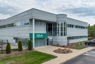 Plus de détails pour 11 Huron Dr, Natick, MA - Local d'activités à louer