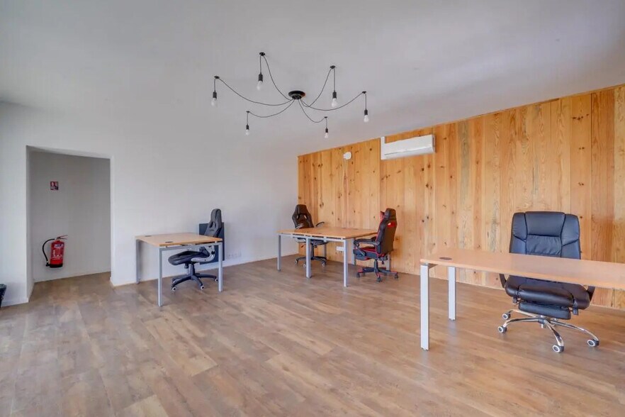 Bureau dans Talence à louer - Photo de l’immeuble – Image 3 sur 11