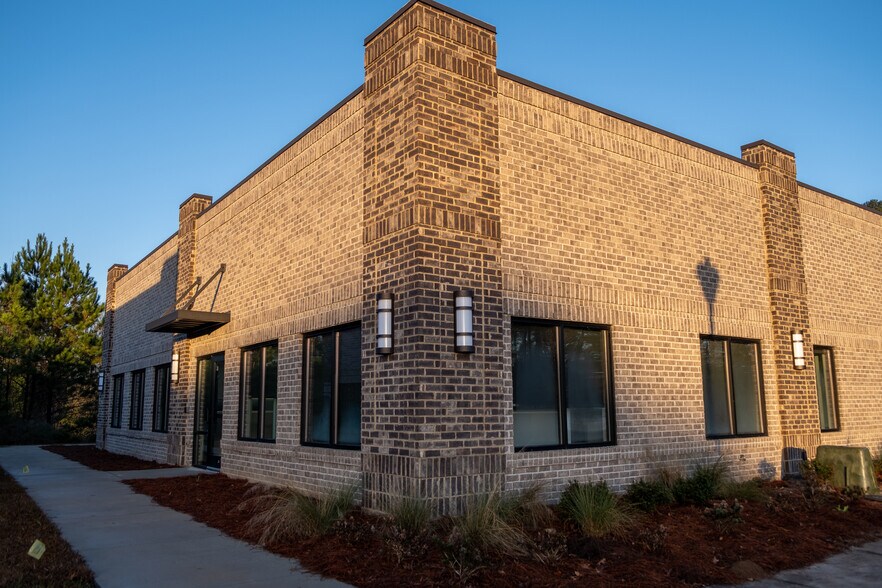 125 Southern Junction Blvd, Pooler, GA à louer - Photo de l’immeuble – Image 3 sur 4