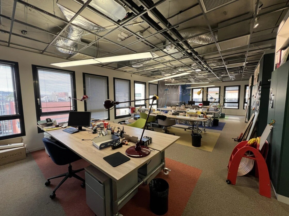 7 Avenue Du 8 Mai 1945, Guyancourt à louer Photo intérieure– Image 1 sur 9