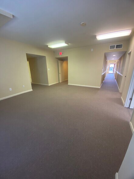 333-335 Southfield Rd, Shreveport, LA à vendre - Photo intérieure – Image 2 sur 37