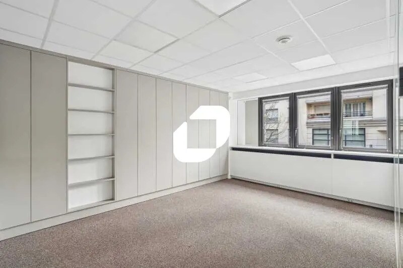 Bureau dans Montrouge à louer - Photo de l’immeuble – Image 3 sur 16