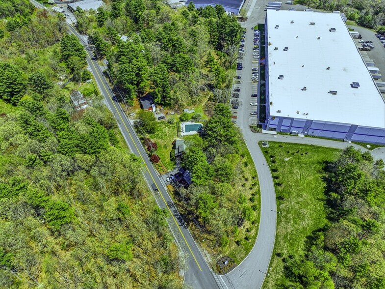 196 Grove St, Franklin, MA à vendre - Photo de l’immeuble – Image 2 sur 9