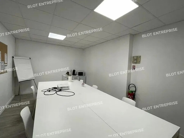 Bureau dans Orvault à vendre - Photo intérieure – Image 2 sur 6