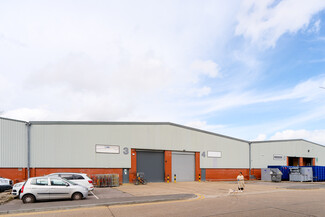 Plus de détails pour Spitfire Way, Hounslow - Industriel/Logistique à louer