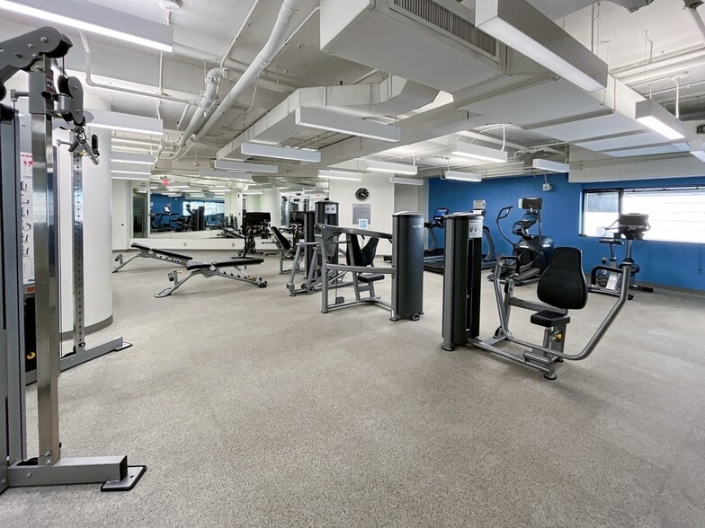 3 Bethesda Metro Center, Bethesda, MD à louer - Photo de l’immeuble – Image 2 sur 19