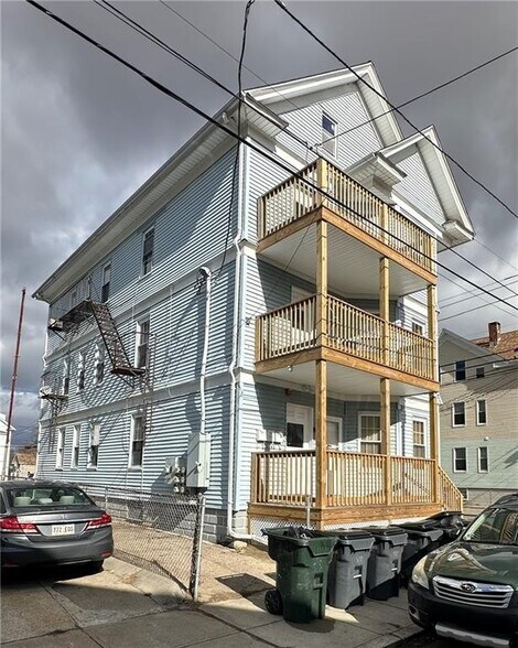 41 Yale Ave, Providence, RI à vendre - Photo de l’immeuble – Image 3 sur 27