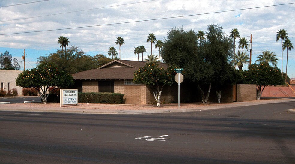 520 E Southern Ave, Tempe, AZ à vendre - Photo principale – Image 1 sur 9