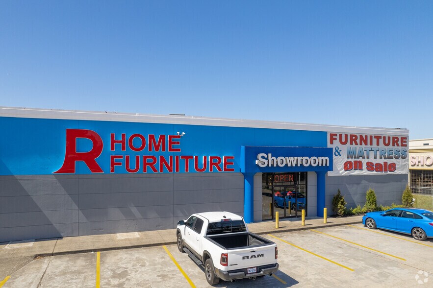 16747 I-45 Fwy, Houston, TX à louer - Photo principale – Image 1 sur 5