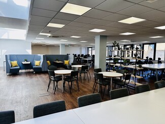 Plus de détails pour 5 St Johns Ln, London - Coworking à louer