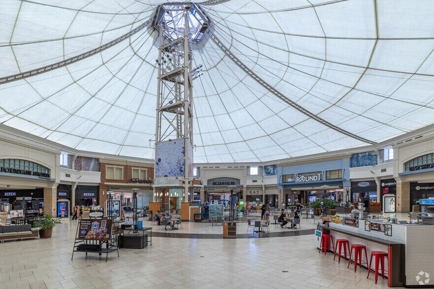 142 Park City Ctr, Lancaster, PA à louer - Photo intérieure – Image 3 sur 8
