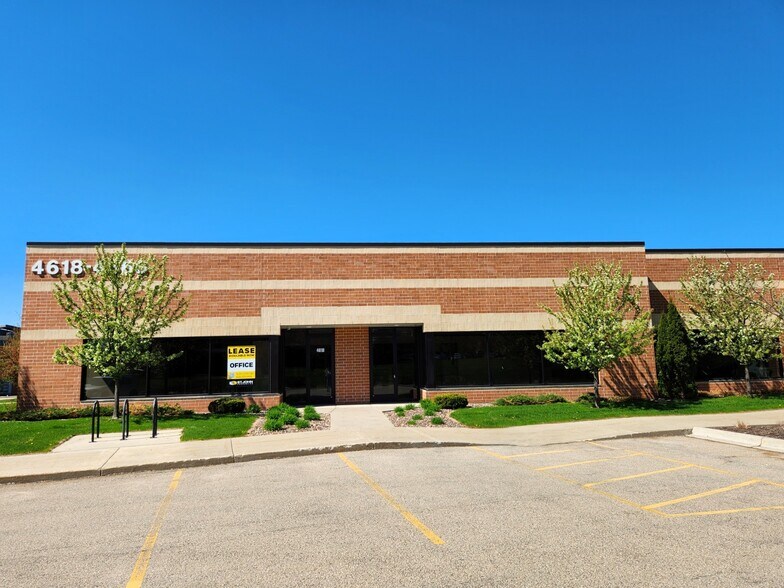 4618-4666 S Biltmore Ln, Madison, WI à louer - Photo de l’immeuble – Image 2 sur 19