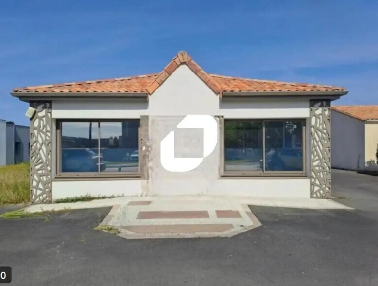 Bureau dans Basse-Goulaine à louer - Photo de l’immeuble – Image 2 sur 9