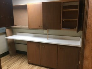 W7209 Main St, Waupun, WI à louer Photo intérieure– Image 2 sur 5