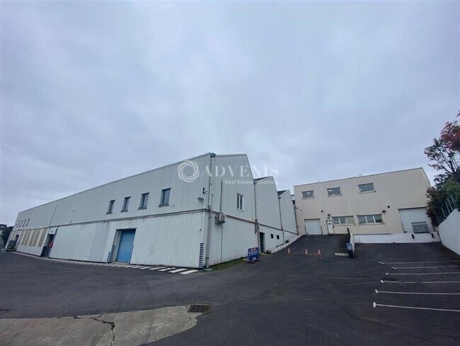 Plus de détails pour 21 Rue De La Fraternité, Bagnolet - Local d'activités à louer