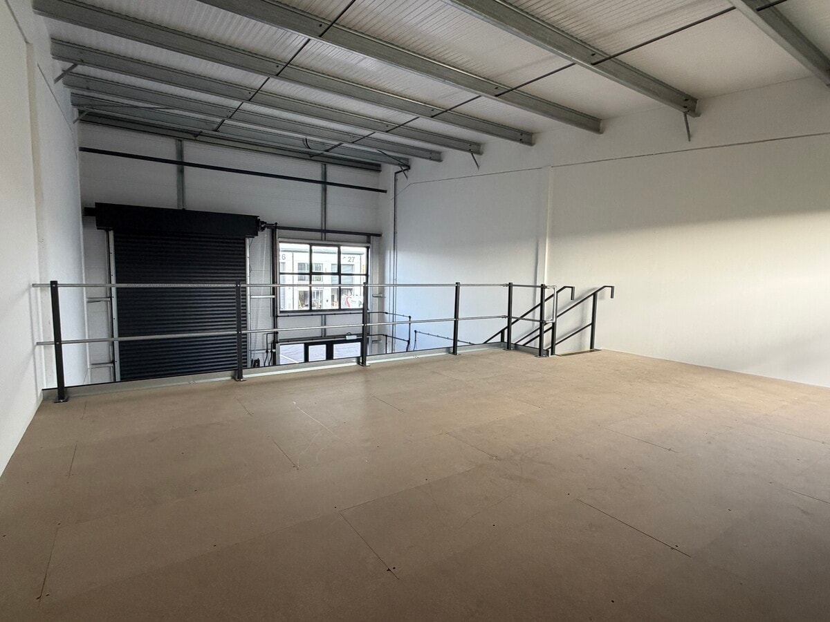 Clyst Honiton, Clyst Honiton, DEV EX5 2DS - Lot 33 - - Photo intérieure - Image 1 of 1