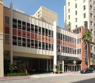 Plus de détails pour 218 Datura St, West Palm Beach, FL - Bureau à louer