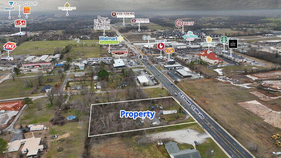 SE J Street, Bentonville, AR à vendre - Photo de l’immeuble – Image 2 sur 3