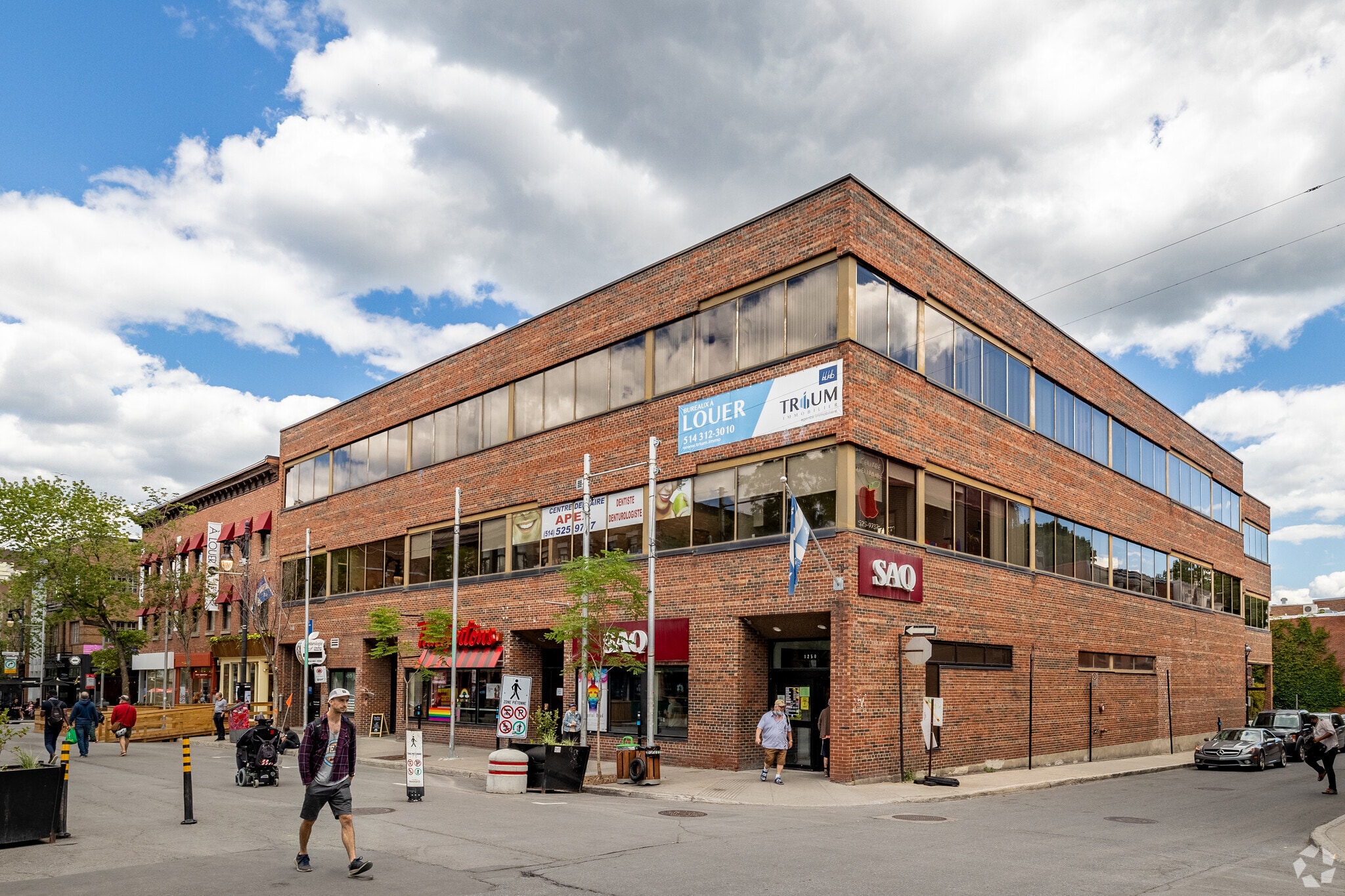 1250-1260 Rue Sainte-Catherine E, Montréal, QC à louer Photo principale– Image 1 sur 5