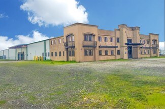 Plus de détails pour 13290 Contractors Dr, Chico, CA - Bureau, Industriel/Logistique à louer
