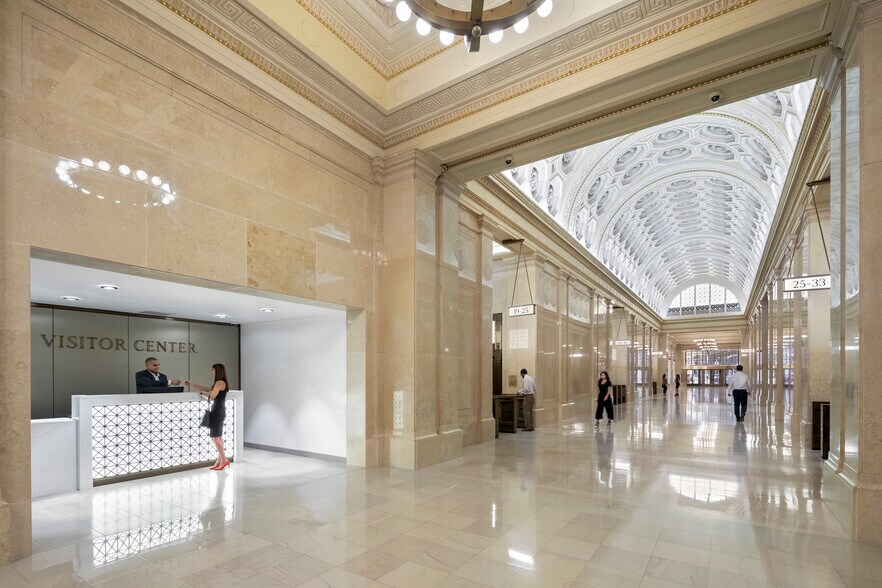 120 Broadway, New York, NY à louer - Hall d’entrée – Image 3 sur 23