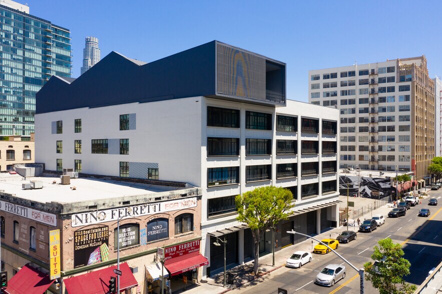755 S Los Angeles St, Los Angeles, CA à vendre - Photo de l’immeuble – Image 2 sur 35