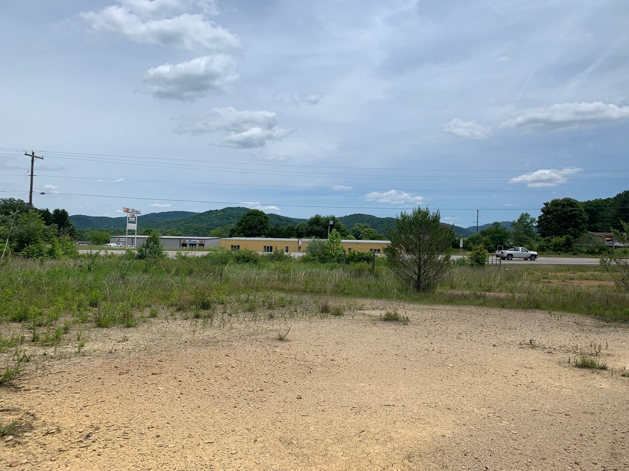 2290 Beverly, Elkins, WV à vendre Autre– Image 1 sur 20