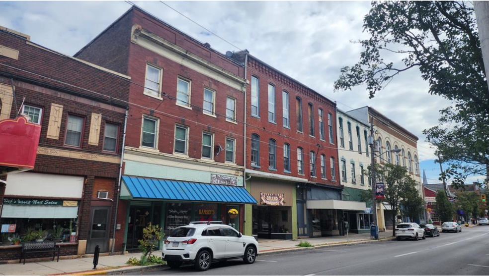 715 Washington St, Huntingdon, PA à vendre - Photo principale – Image 1 sur 3