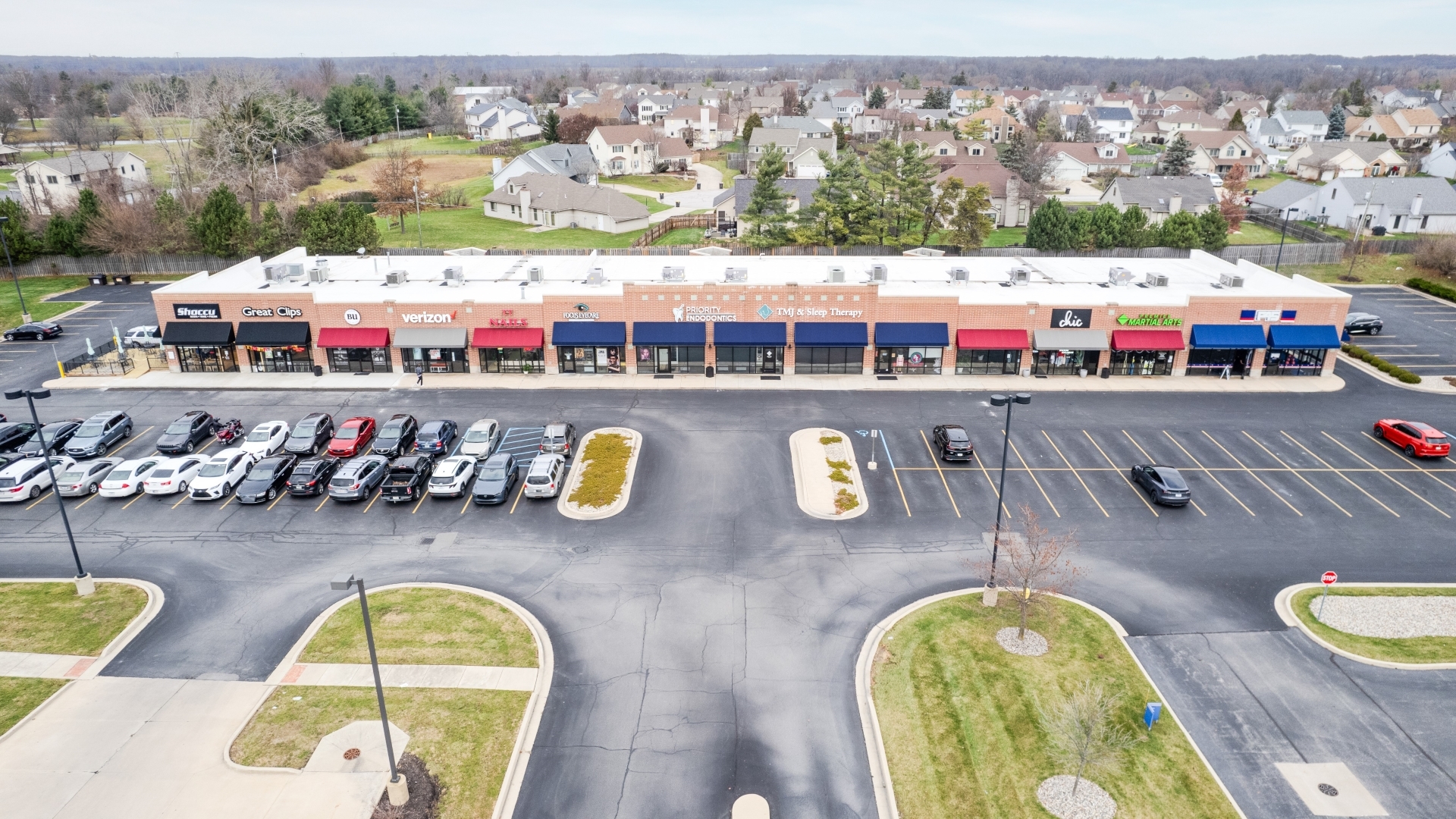 9930 Illinois Rd, Fort Wayne, IN à vendre Photo de l’immeuble– Image 1 sur 7
