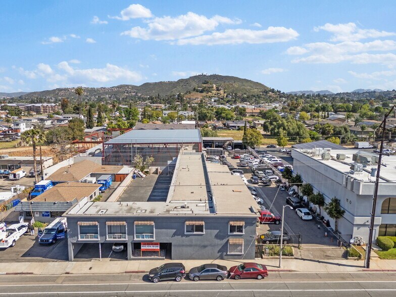 1136 Broadway, El Cajon, CA à louer - Photo principale – Image 1 sur 10