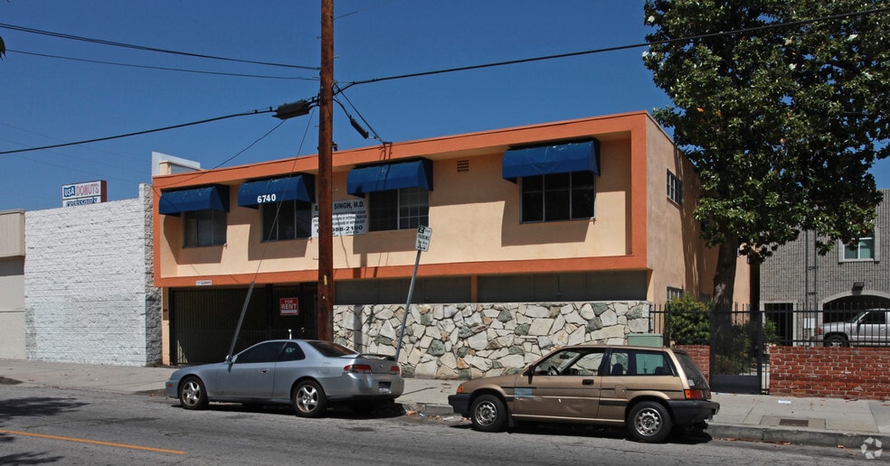 6740 Vesper Ave, Van Nuys, CA à louer - Photo principale – Image 1 sur 7