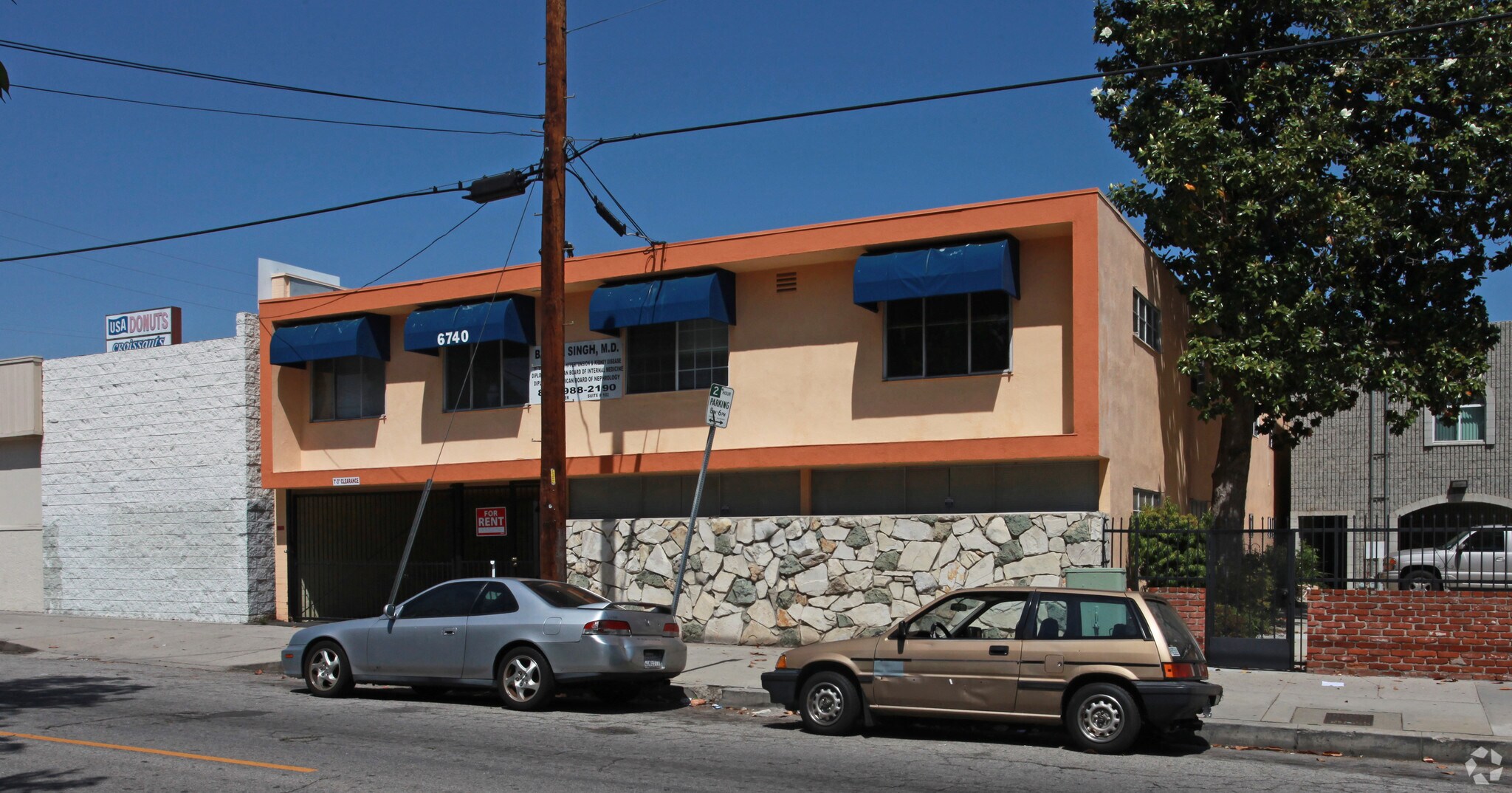 6740 Vesper Ave, Van Nuys, CA à louer Photo principale– Image 1 sur 8