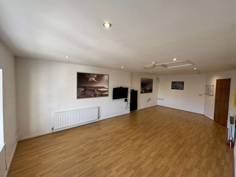 13B Antrim St, Lisburn à louer - Photo de l’immeuble – Image 3 sur 4