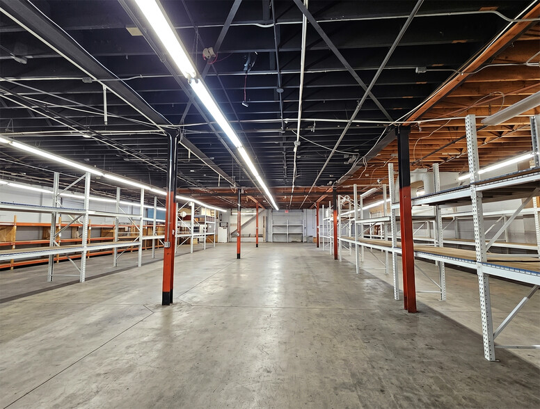 1216 E 18th St, Los Angeles, CA à louer - Photo intérieure – Image 3 sur 6