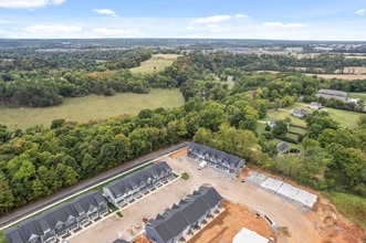 Front Ridge Circle, Clarksville, TN - VUE AÉRIENNE  vue de carte