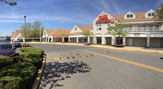 Plus de détails pour 1a Village Center Dr, Freehold, NJ - Bureau à louer