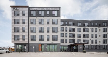 700 American Blvd W, Bloomington, MN à louer Photo de l’immeuble– Image 1 sur 8