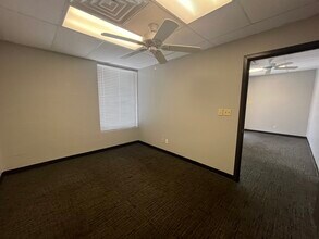 10646 Gulfdale St, San Antonio, TX à louer Photo intérieure– Image 2 sur 10