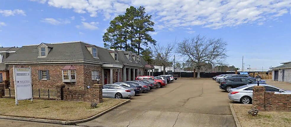 5440 Executive Pl, Jackson, MS à vendre - Photo de l’immeuble – Image 2 sur 16