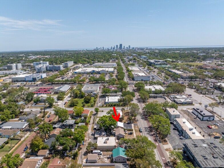 3521 1st Ave N, Saint Petersburg, FL à louer - Photo de l’immeuble – Image 2 sur 22