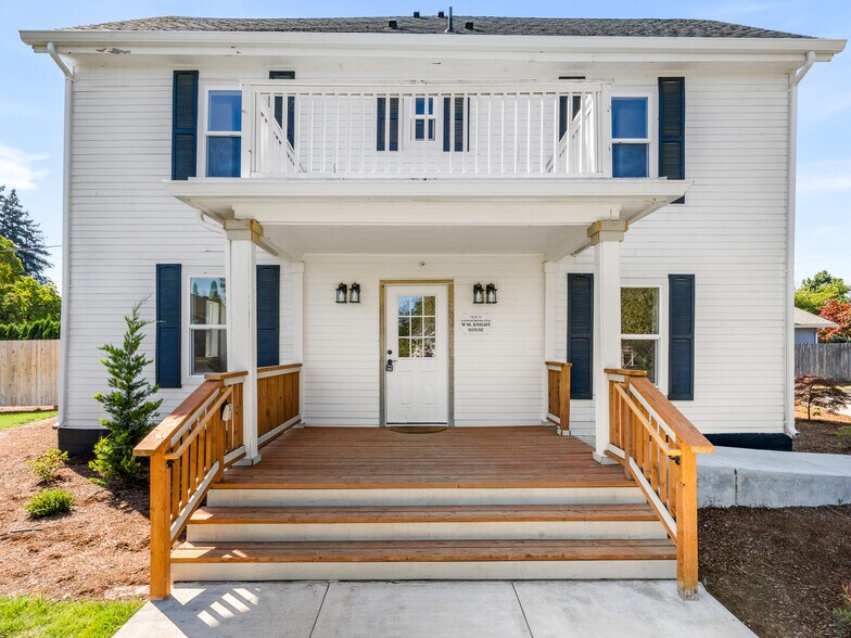 525 SW 4th Ave, Canby, OR à vendre - Photo de l’immeuble – Image 3 sur 44